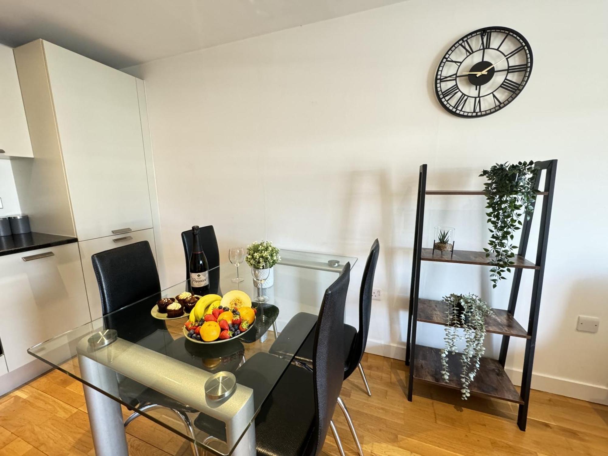 לונדון Cosy Modern Tower Bridge Apartment מראה חיצוני תמונה